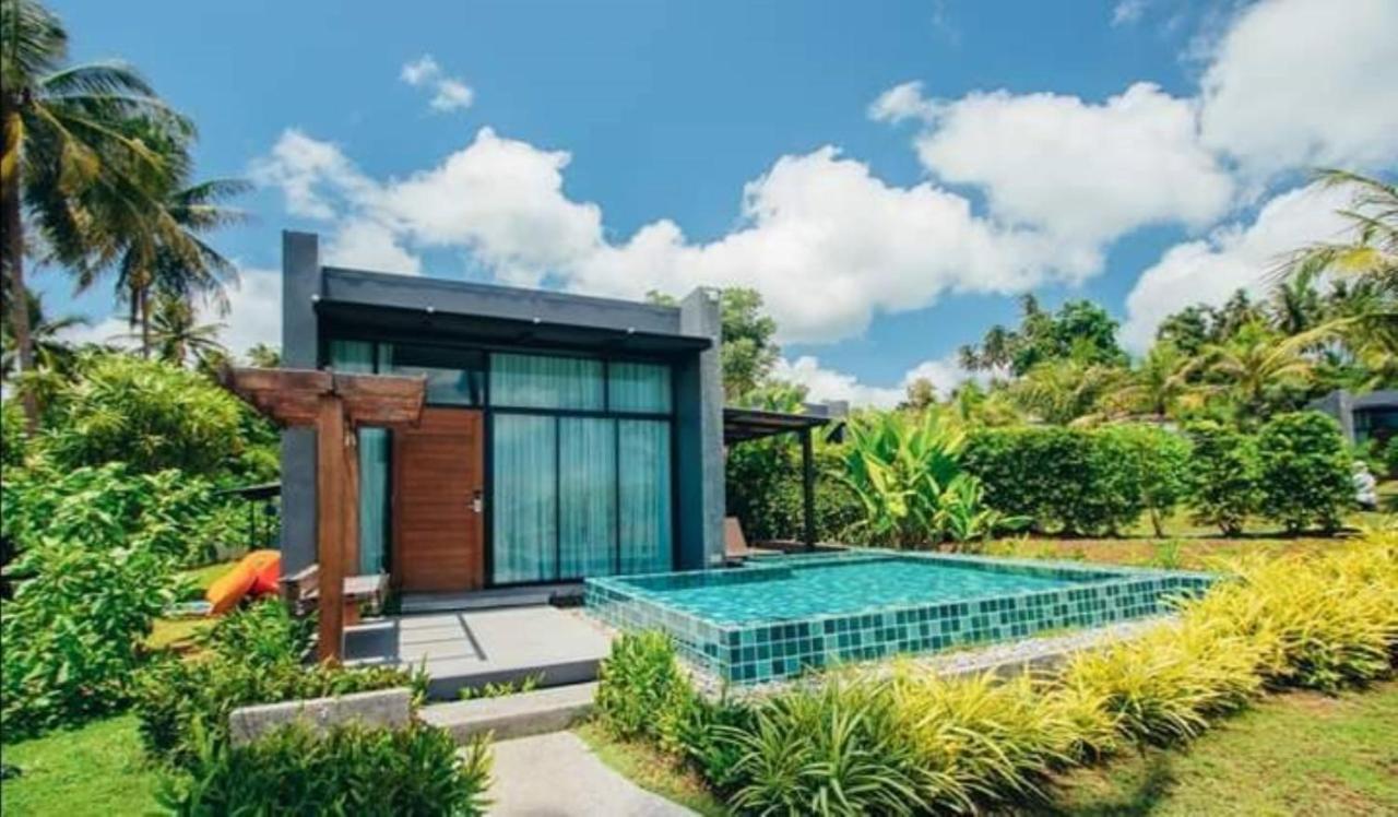 Seanery Beach Resort Bang Saphan Exterior photo