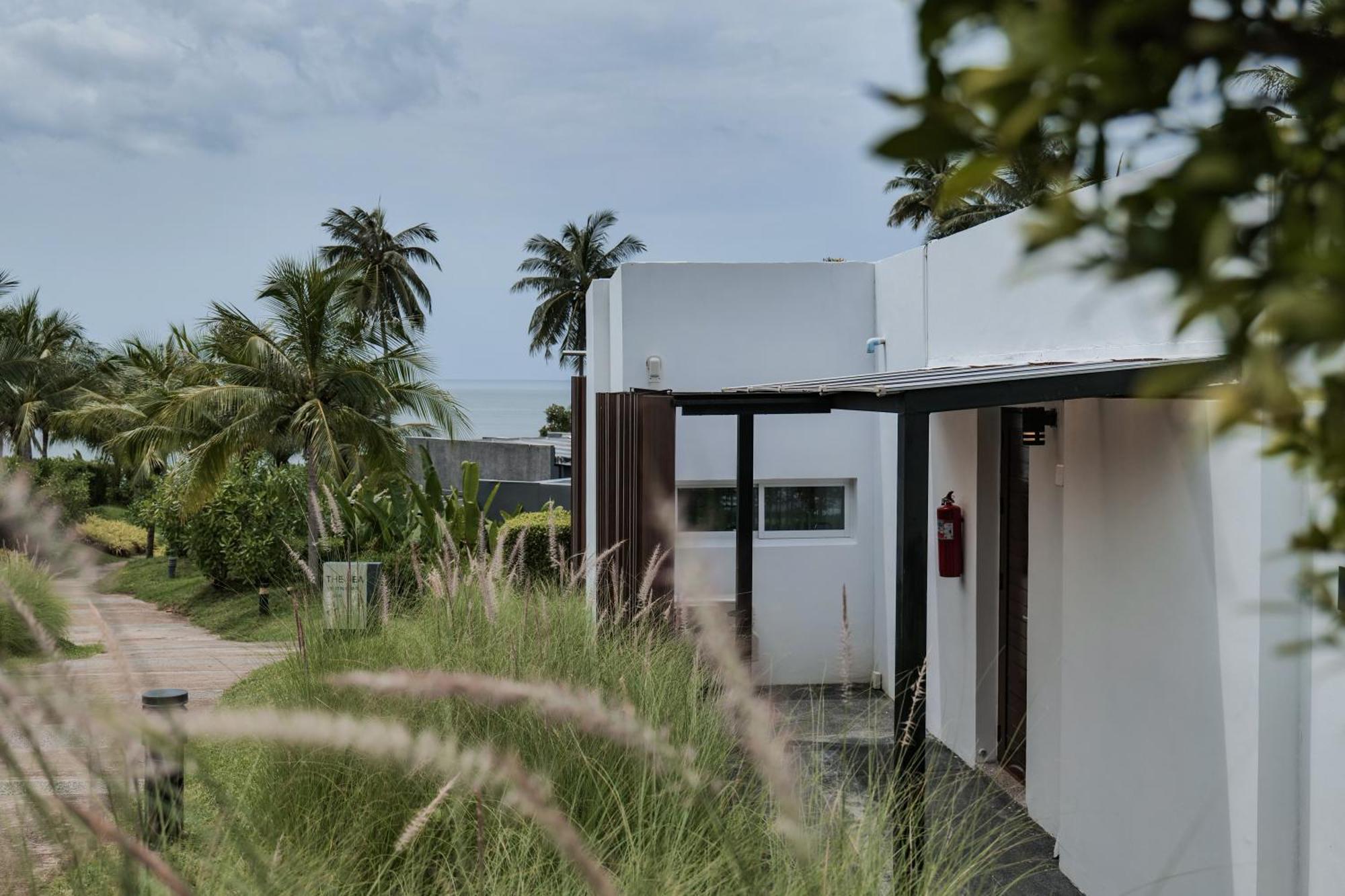 Seanery Beach Resort Bang Saphan Exterior photo